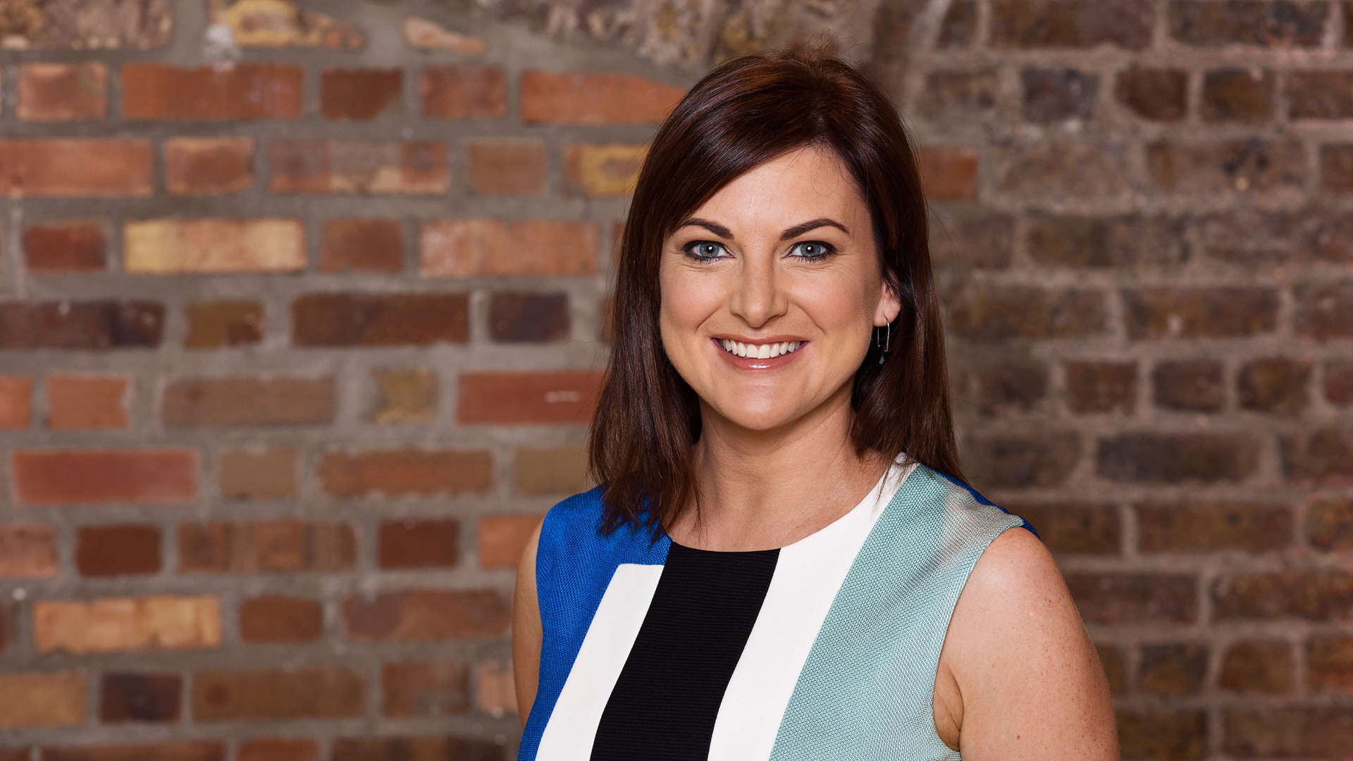 Cúrsaí Eacnamaíochta